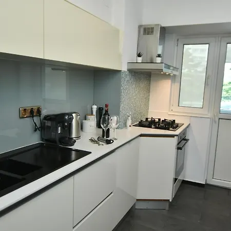 Charm Parliament View * Bükreş