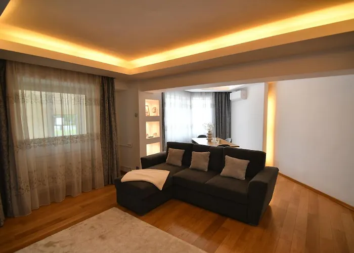 Apartment Charm Parliament View *