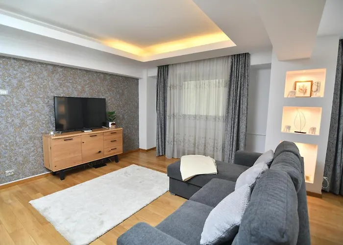 Charm Parliament View شقة *