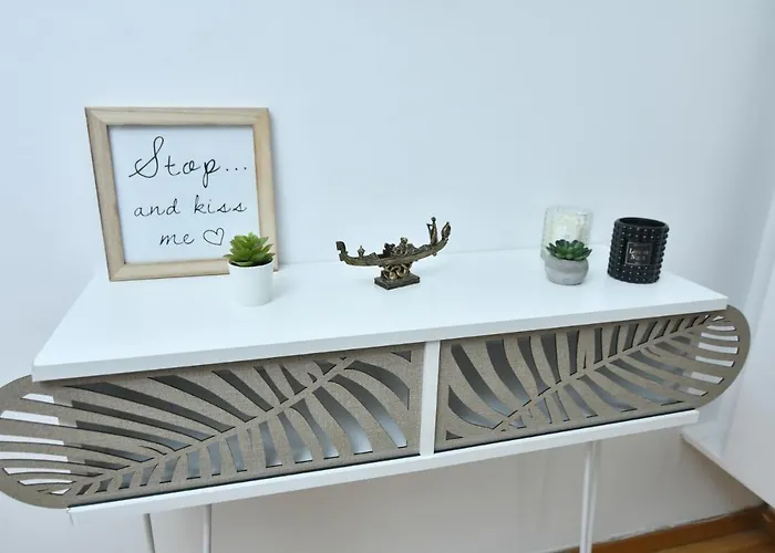 Charm Parliament View بوخارست