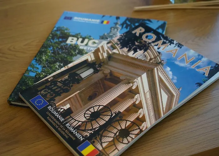 Charm Parliament View *